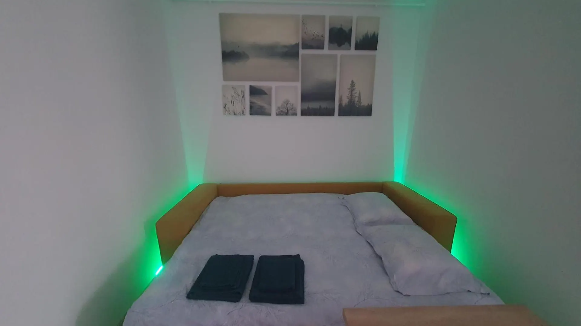 Apartment Studio Spatios,Intim+ Loc Parcare Propriu,Vedere Panoramica,Utilat De Lux Bucharest